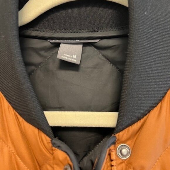 Eddie Bauer Women's rust(rare)/Black trim Puffer Jacket Size-M - Picture 3 of 5